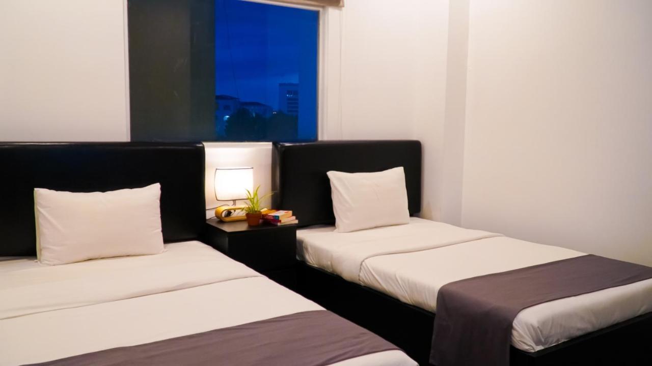 Bros Hotel Ho Chi Minh City Bagian luar foto