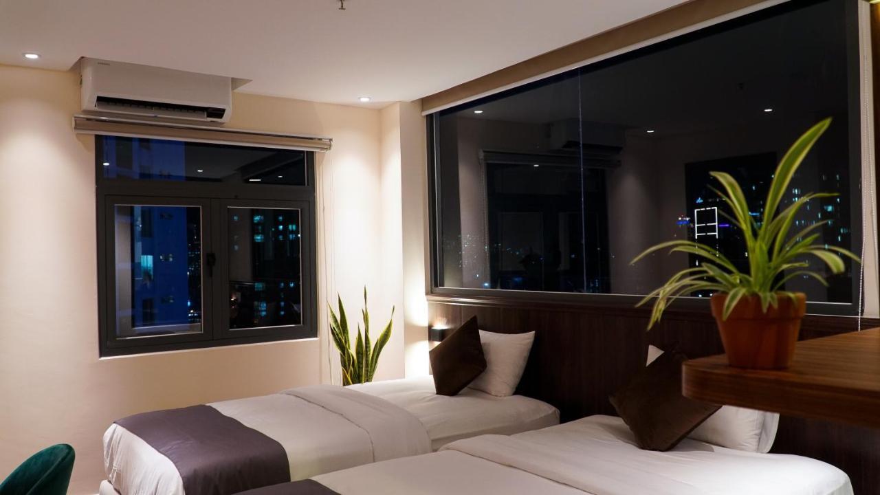 Bros Hotel Ho Chi Minh City Bagian luar foto