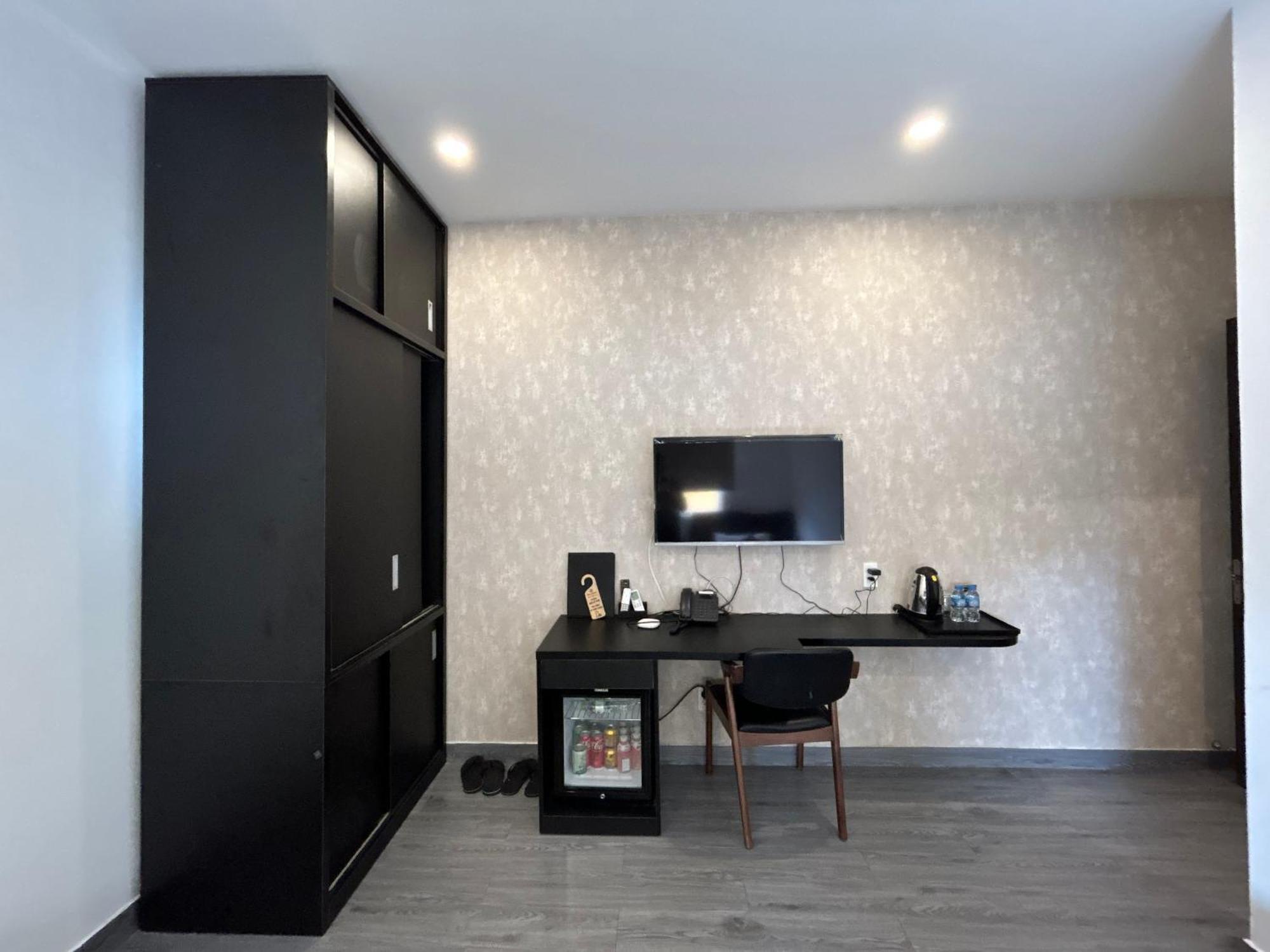 Bros Hotel Ho Chi Minh City Bagian luar foto